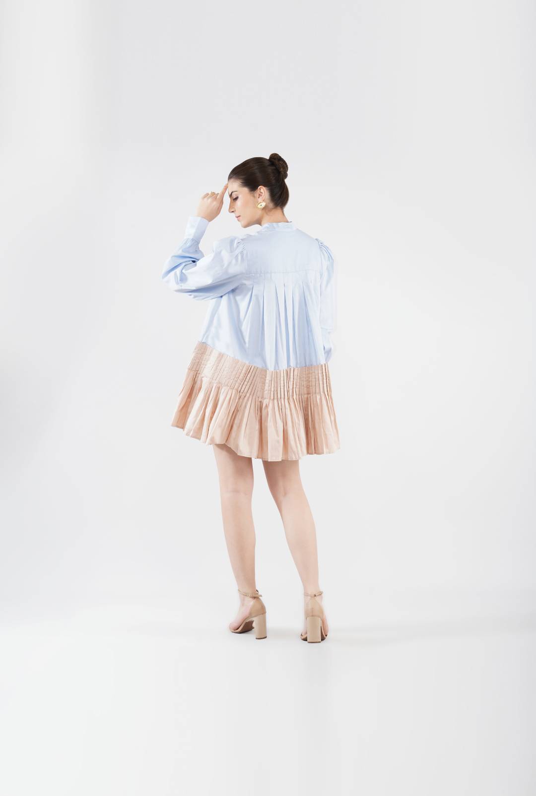 Poise & Play - Image 2